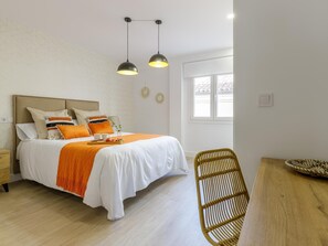 3 Schlafzimmer, Bügeleisen/Bügelbrett, Internetzugang, Bettwäsche