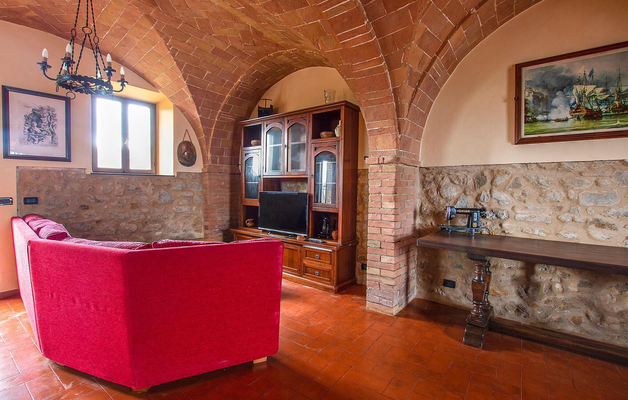 Amazing Apartment In Volterra - Volterra
