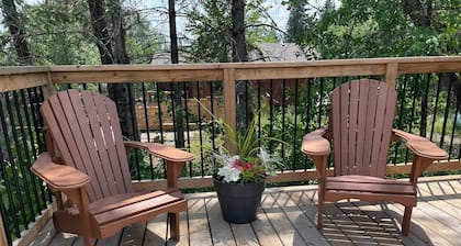 Bachelor Suite Bed & Breakfast in Northern Muskoka