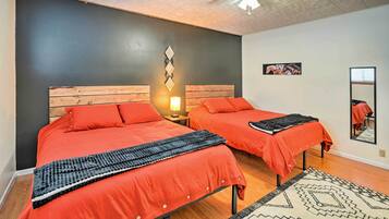 2 Schlafzimmer, Schreibtisch, Bügeleisen/Bügelbrett, WLAN