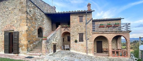 Esterni