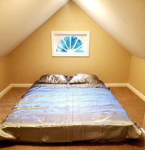 2 bedrooms, WiFi, bed sheets - 《¤》YOUR OWN NEW brick house 10 minutes from downtown or Bills stadium (Buffalo)
