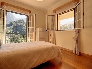 3 Schlafzimmer, Bügeleisen/Bügelbrett, Reisekinderbett, kostenloses WLAN