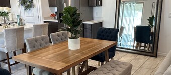 Goodyear Retreat + Great Golf Location