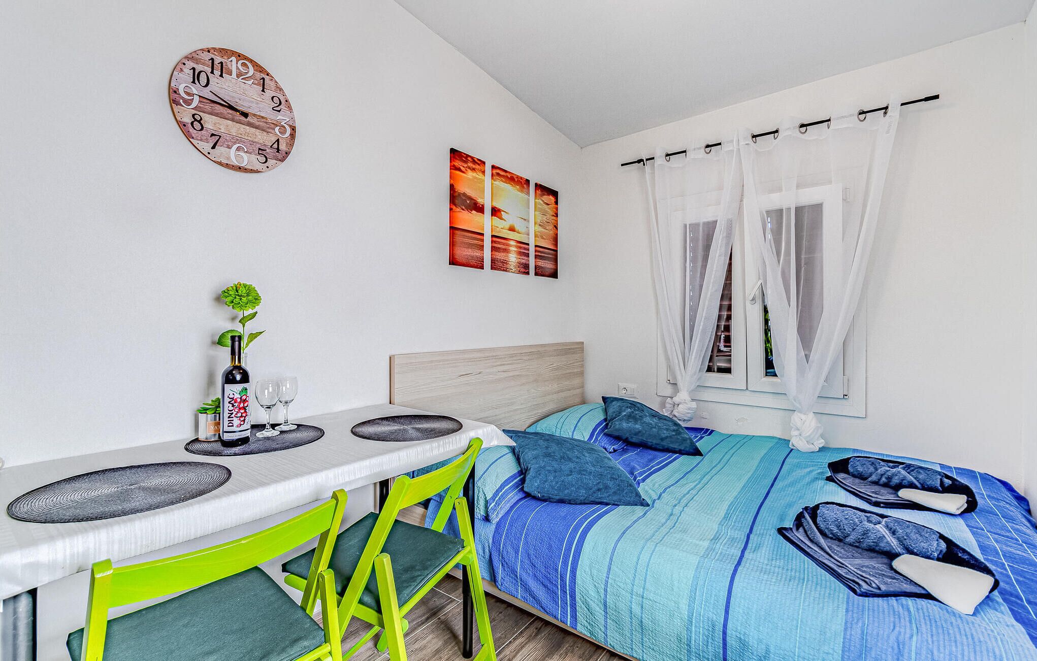 Wi-Fi gratuit, draps fournis