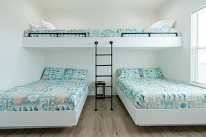 3 bedrooms, WiFi, bed sheets