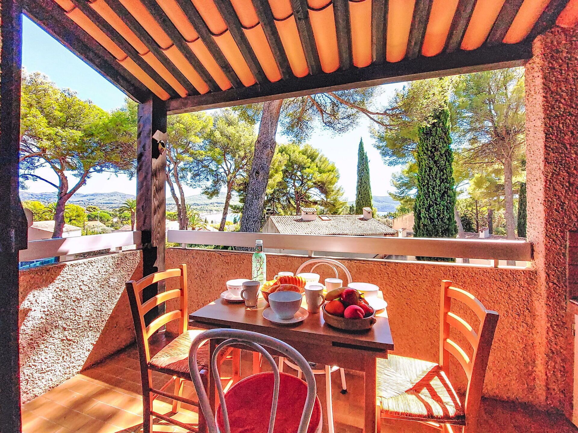 Holz, Möbel, Schatten, Gartenmöbel, Tisch Im Freien, Stuhl, Balkon, Holzbeize, Küche & Esszimmer Tisch, Garten