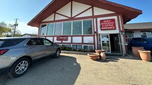 施設の正面