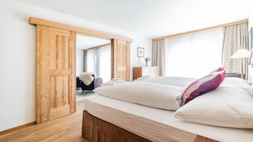 Individually decorated, individually furnished, desk, laptop workspace