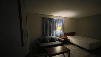 Comfort Single Room | Free WiFi