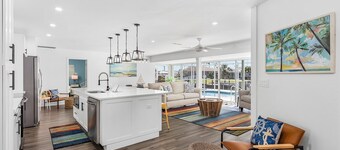 Bella villa pool/jacuzzi pets allowed