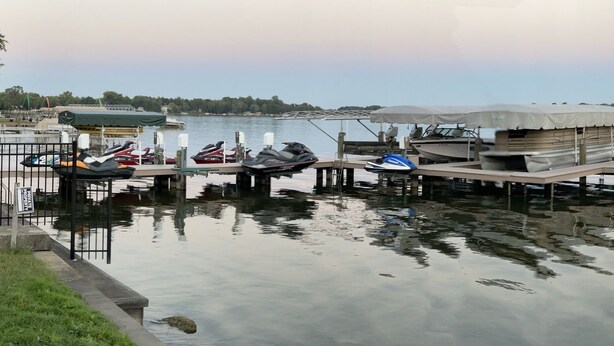 Marina/club náutico