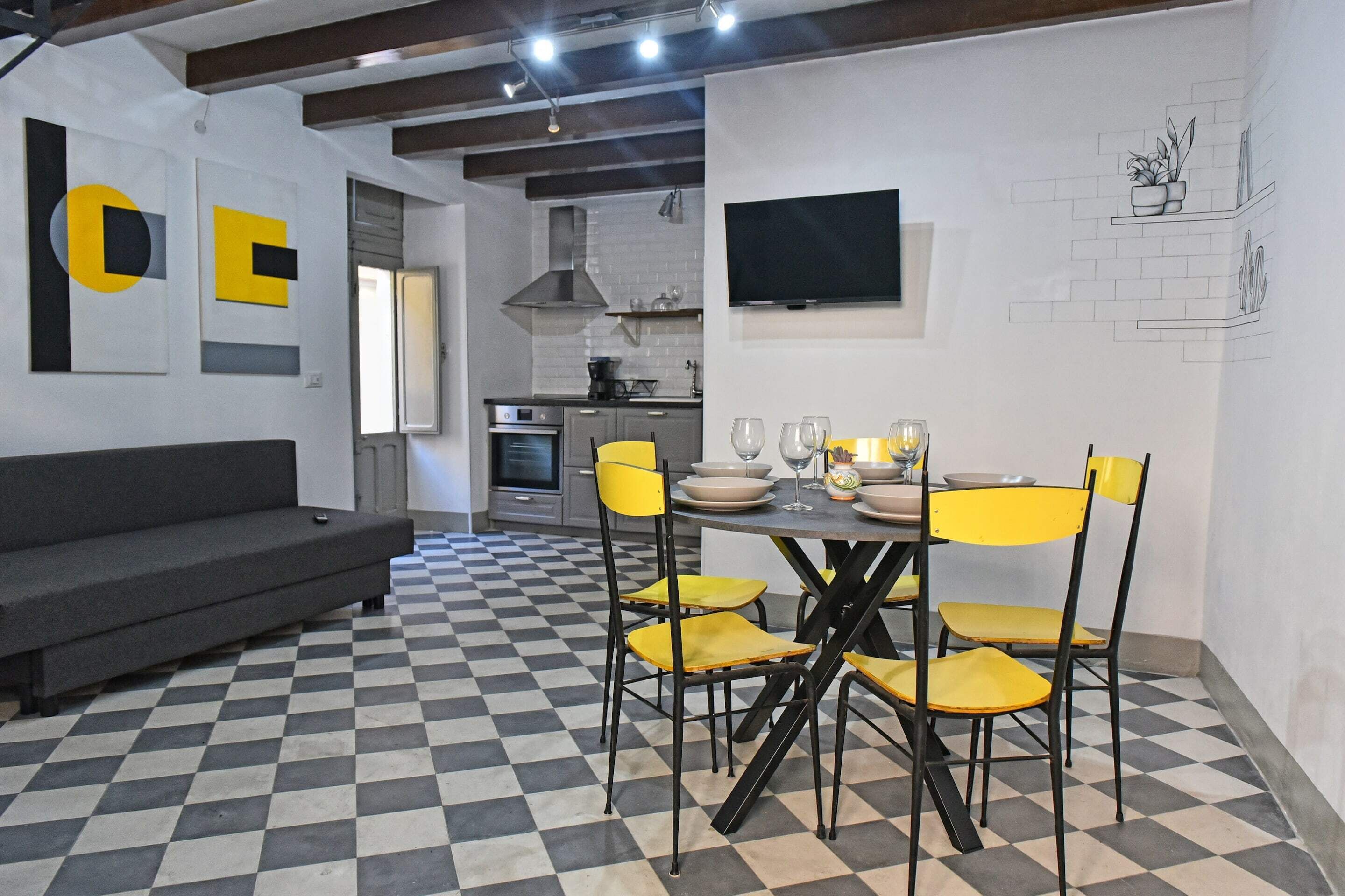 Basic Loft, 1 Double Bed with Sofa bed | Dining