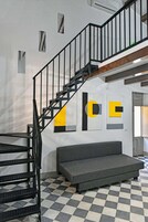 Basic Loft, 1 Double Bed with Sofa bed | Interior
