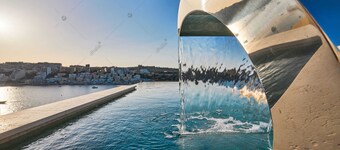 Luxury House With Pool