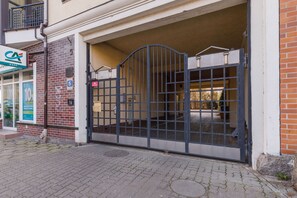 Property entrance - Plac S?owia?ski Studio by Renters (Swinoujscie)