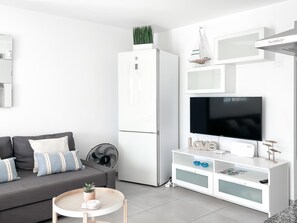 TV - Payen Corralejo by Best Holidays Fuerteventura (Corralejo)