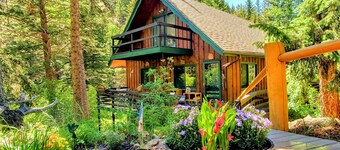 River Front Cabin with Fish Pond