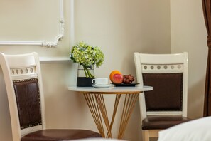 Chambre Quadruple Familiale, 2 grands lits, non-fumeur, vue lac