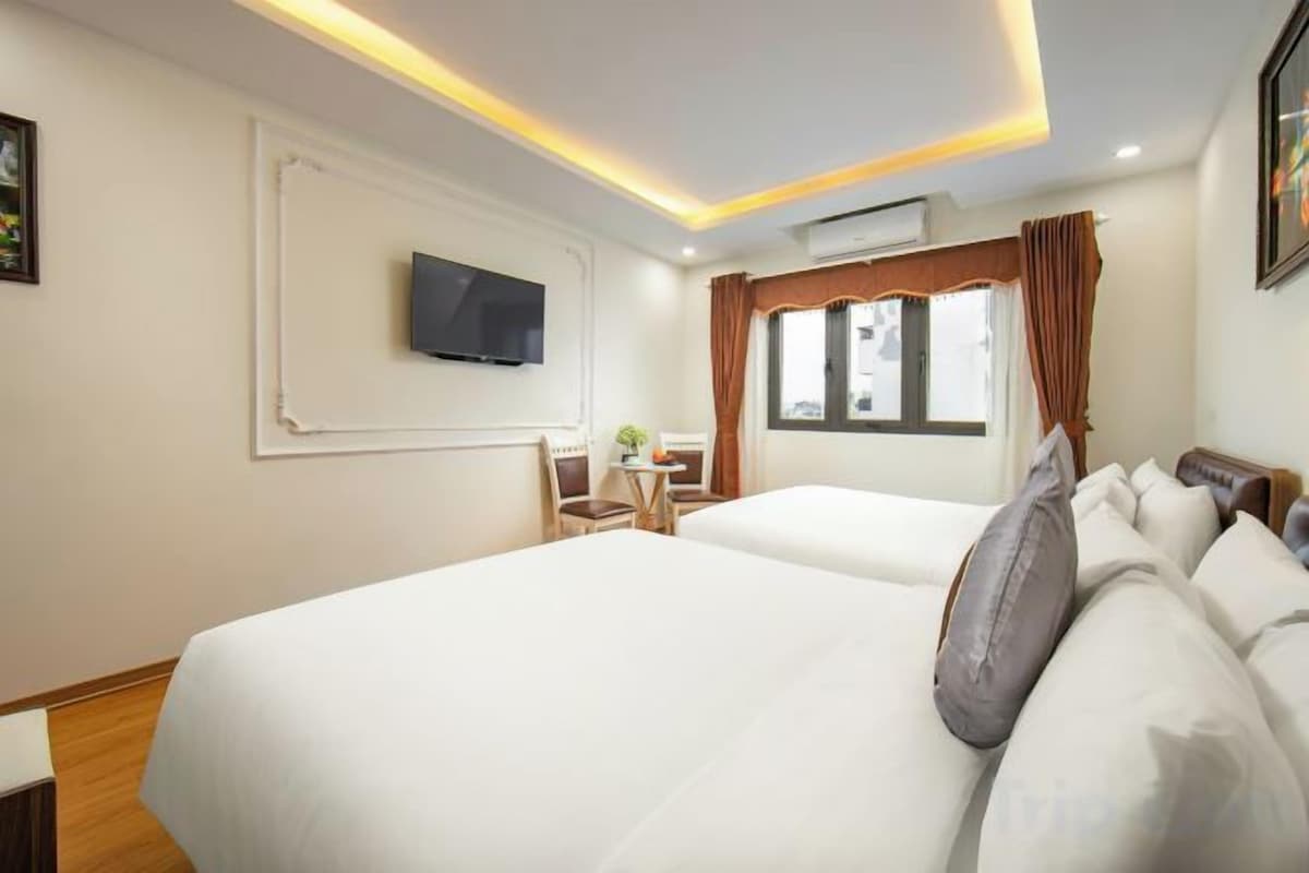Roba de llit hipoal·lergògena, cobrellits i minibar 