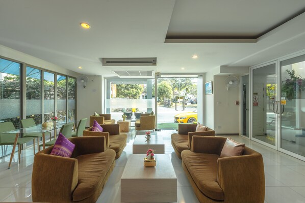 Sala de estar en el lobby