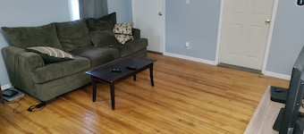 Three Bedroom House One Half Mile From EAA Grounds