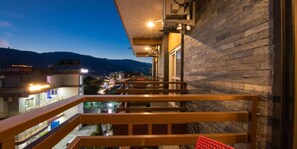 Accès au Wi-Fi (inclus), literie fournie