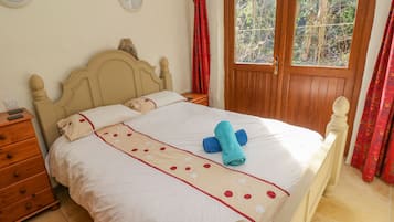 1 室のベッドルーム、客室ごとに異なる装飾、客室ごとに異なるインテリア、WiFi (無料)