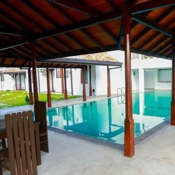 Alberca al aire libre