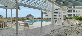103 H Tidewater by Avantstay Walk to Beach Community Pool