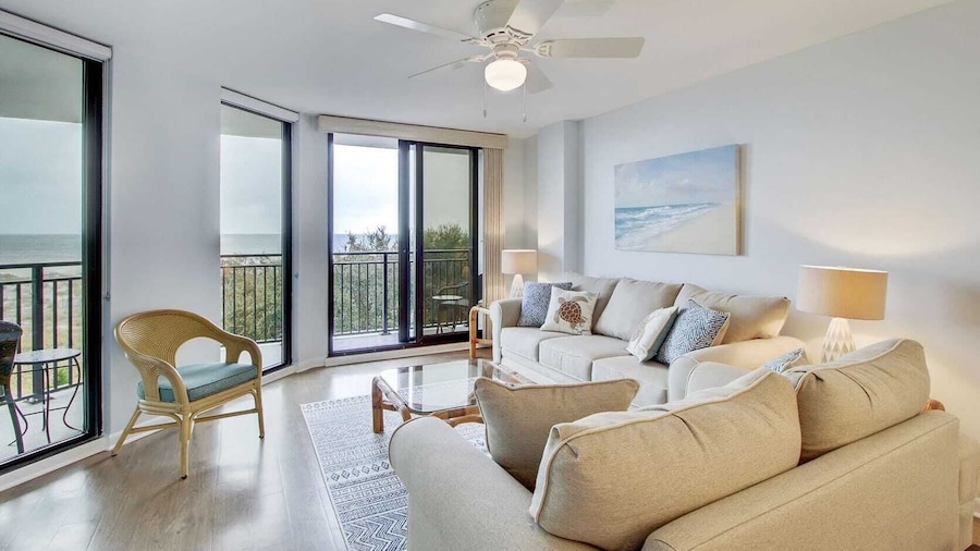 322 D Shipwatch by Avantstay Community Pool Access & Close to Beach!