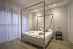 Loft de lujo, 2 habitaciones, 2 baños | 2 dormitorios, escritorio, espacio para trabajar con un portátil