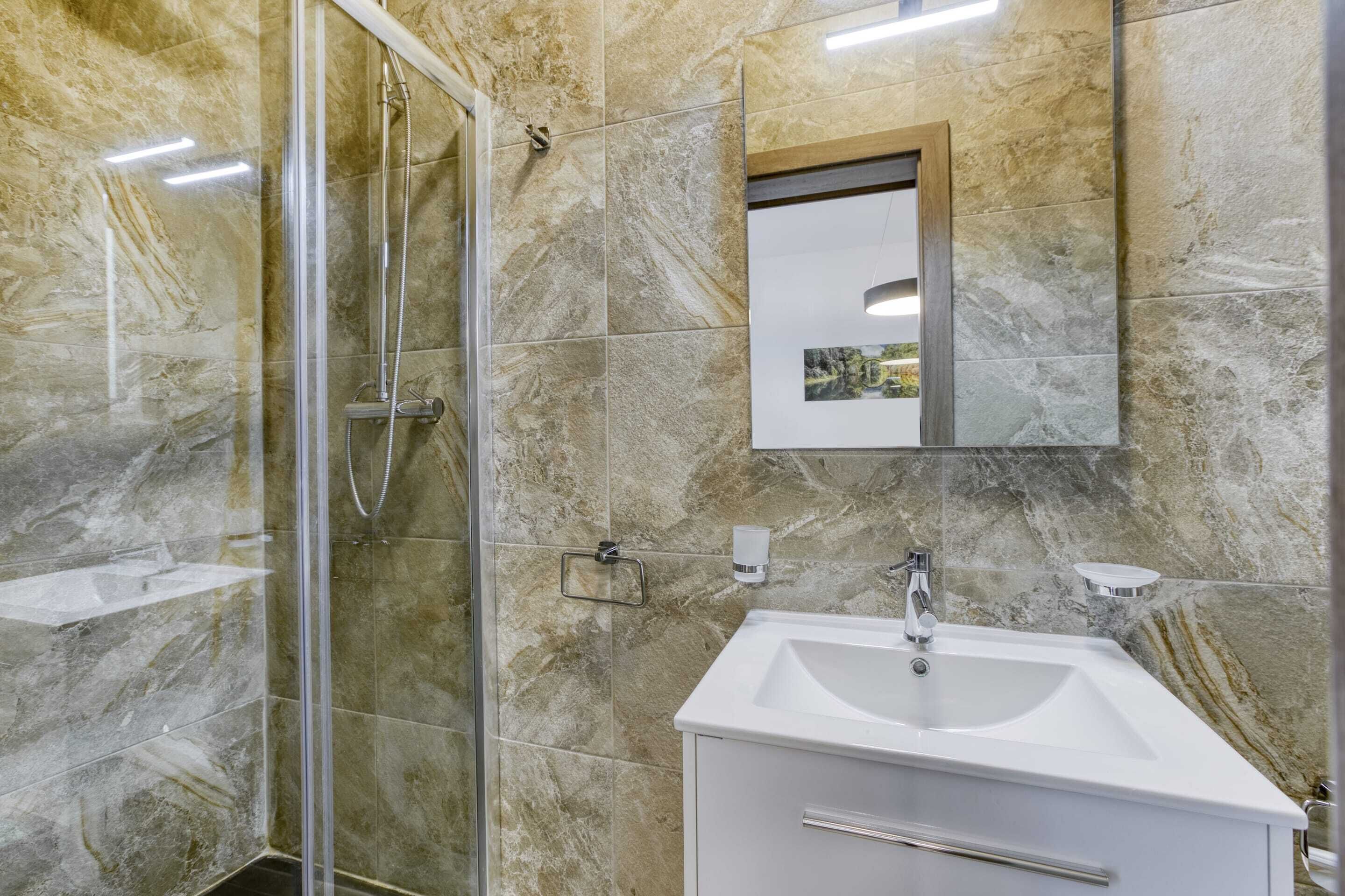 Stunning Apartment With Pool-hosted by Sweetstay