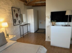1 chambre, Wi-Fi gratuit, draps fournis