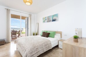 1 bedroom, desk, iron/ironing board, travel cot - Great Ocean View Bungalow, terrace, BBQ, pool, garage, Sunset and sea view (Santiago del Teide)