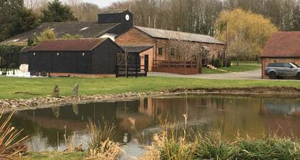 Suffolk Retreats for up to 24 Guests With hot tub