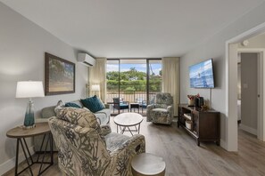 Appart'hôtel, 2 chambres | Coin séjour