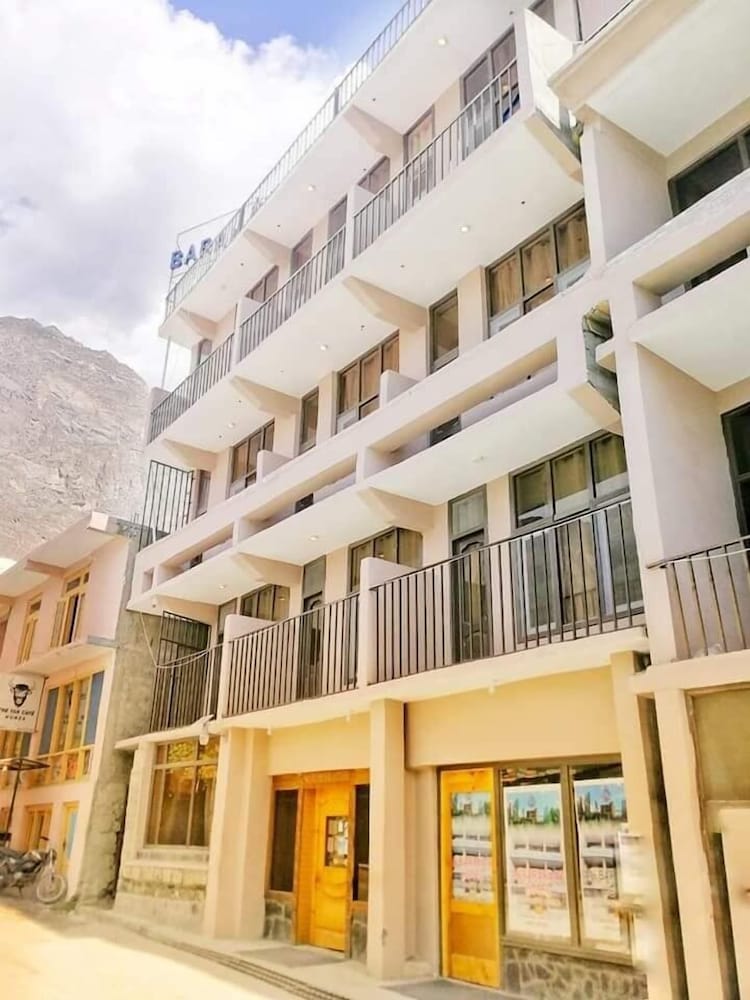 Al Barakaat Hotel image