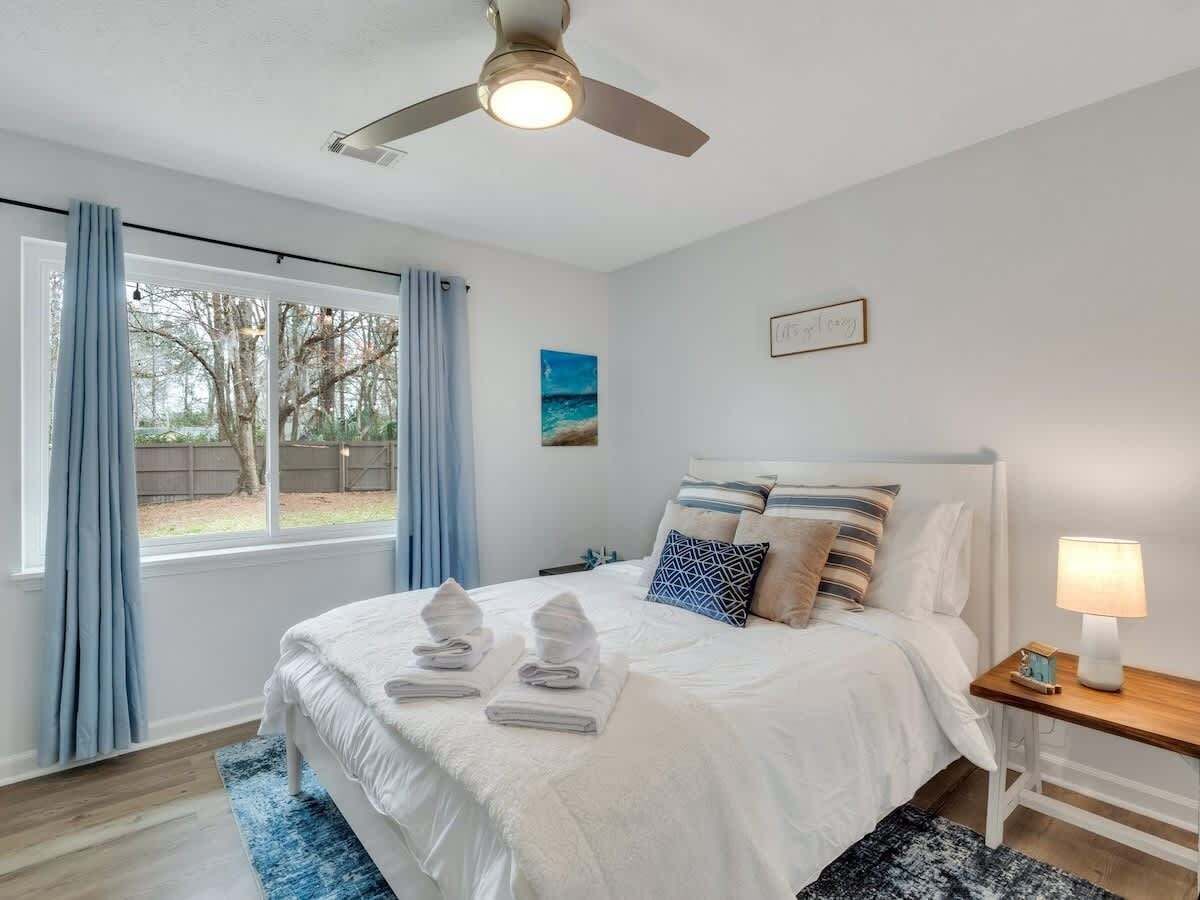 3 bedrooms, WiFi, bed sheets