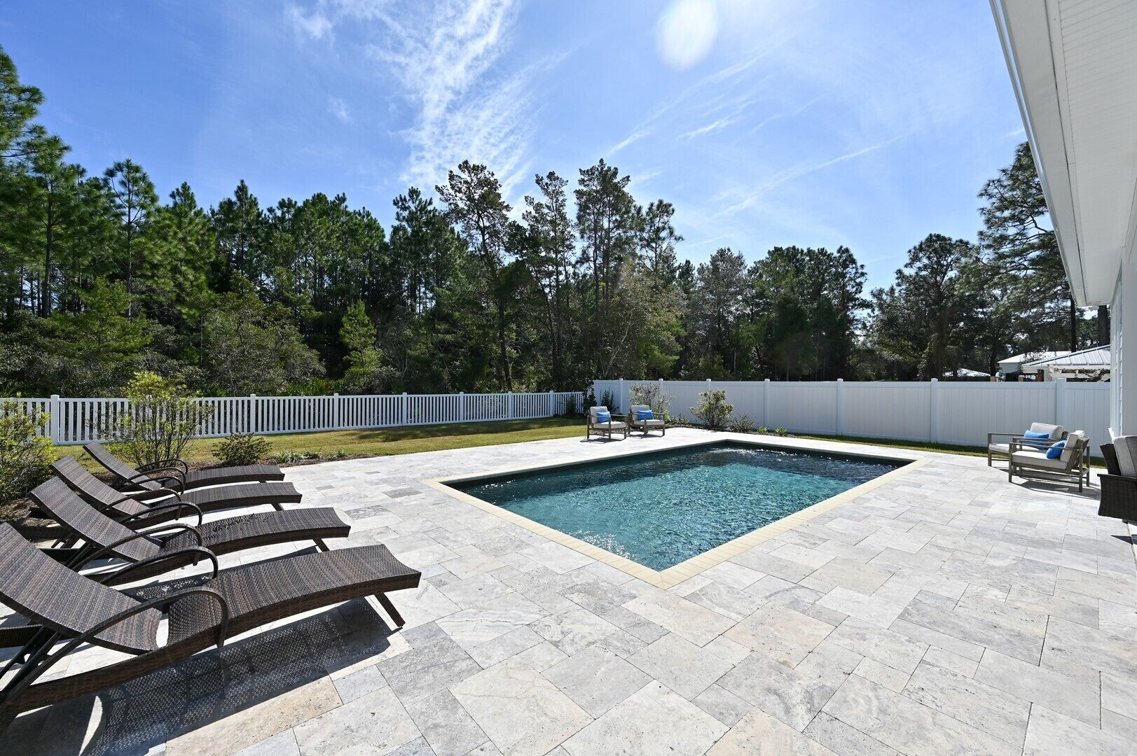 30A Pet Friendly Beach House - Private Pool - Fenced Yard - Family, Sleeps 14