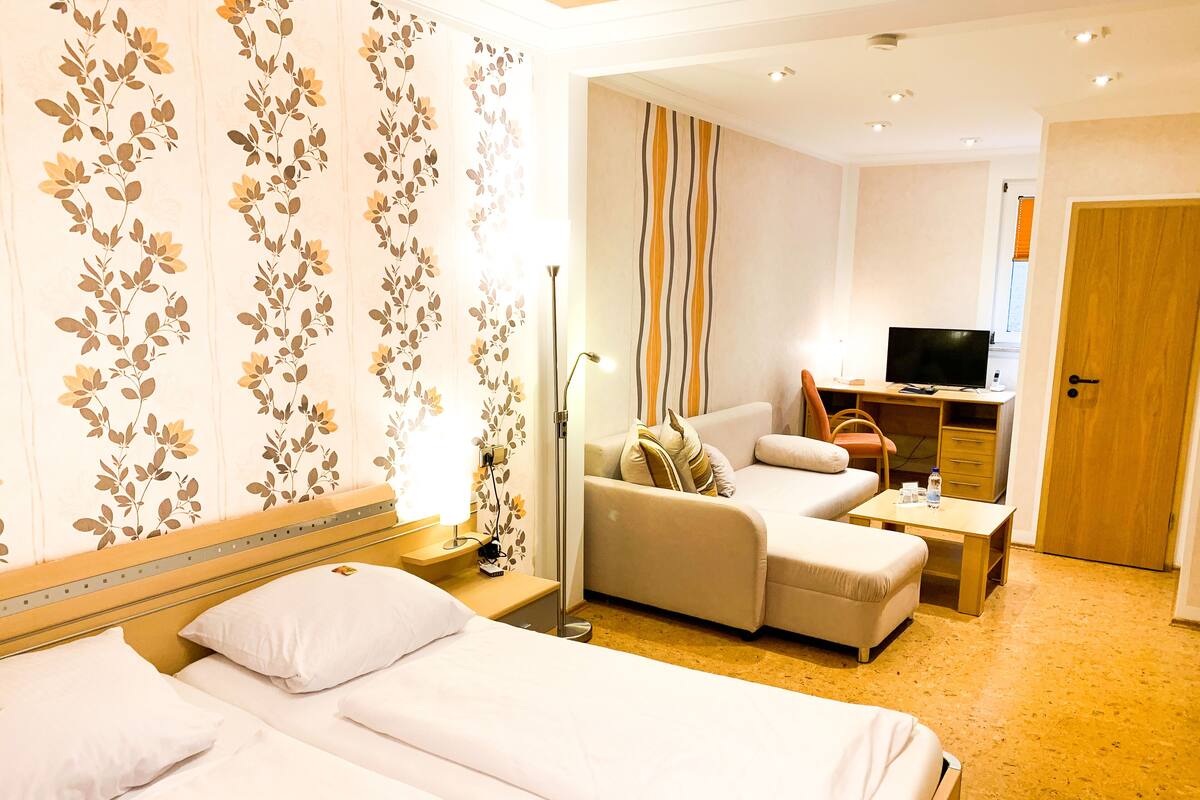 Superior Double Room | Hypo-allergenic bedding available, in-room safe, WiFi (free)