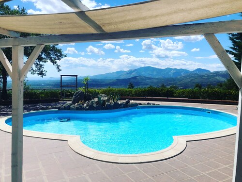 Hill house La Roccia