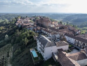 Exterior - Casa Verrua: relaxation in Monferrato with pool, hot tub and belvedere (Scurzolengo)
