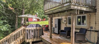 Black Rapids Retreat | Waterfront Cozy Cottage