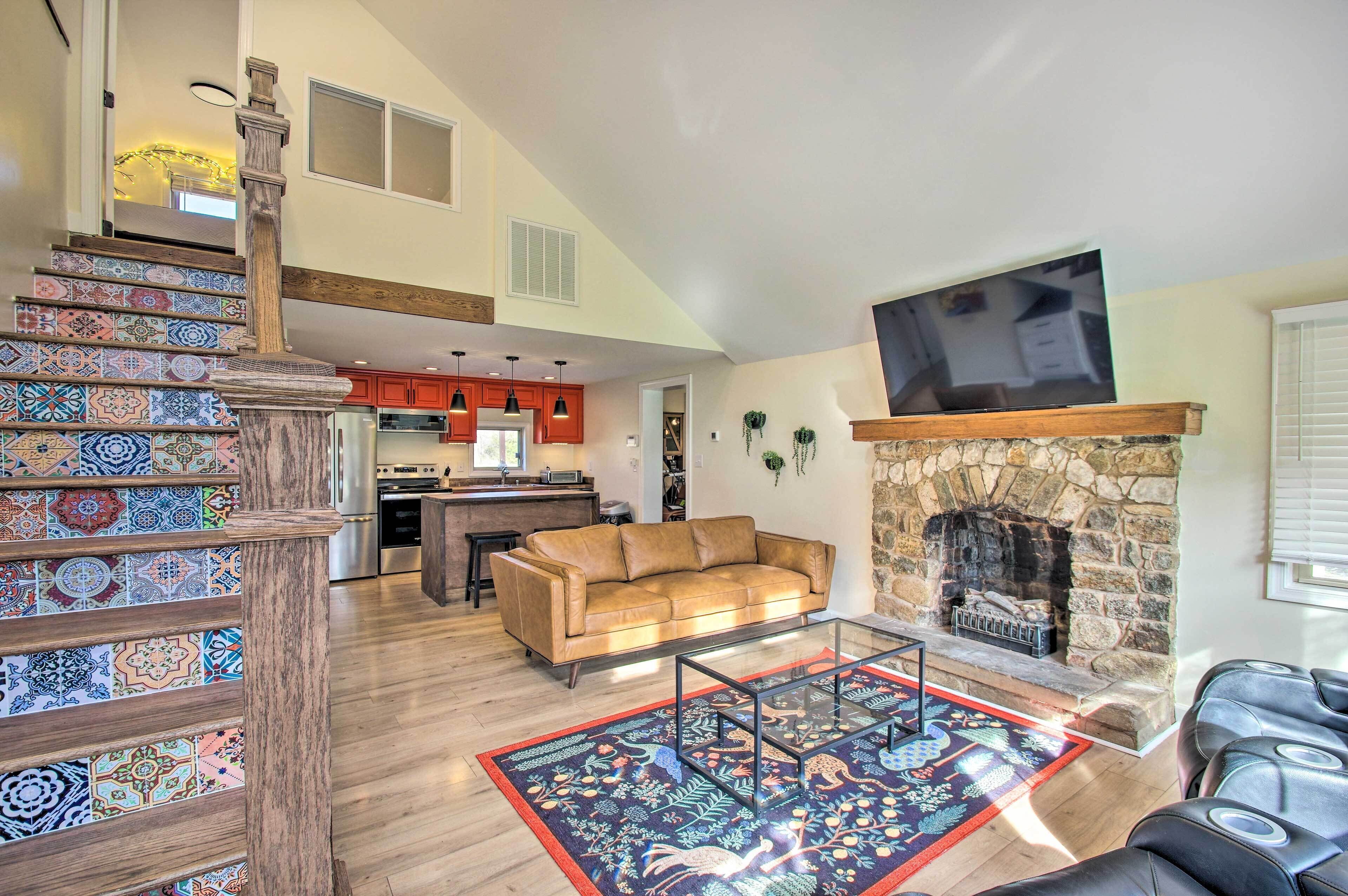 Home & Cottage Near Wintergreen Resort!