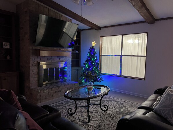 تلفزيون ذكي، كُتُب