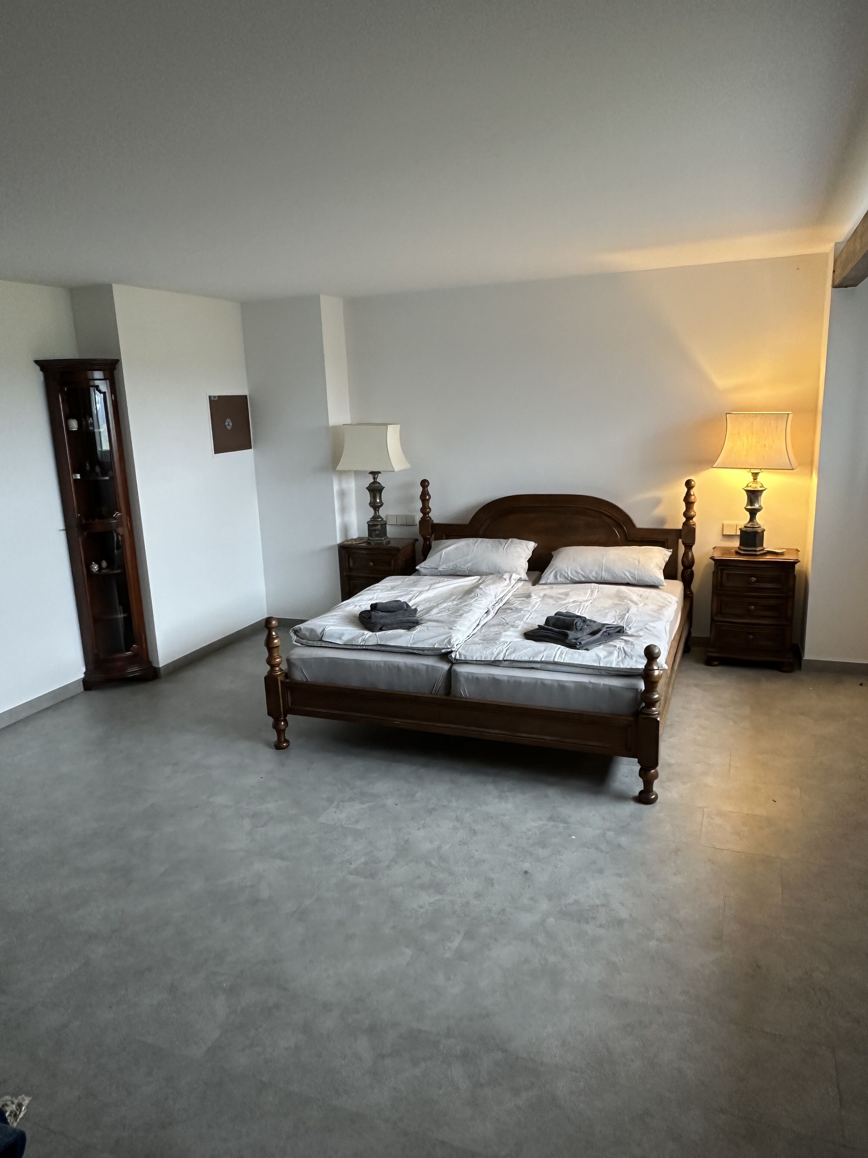 3 chambres, lit parapluie, Wi-Fi gratuit, draps fournis