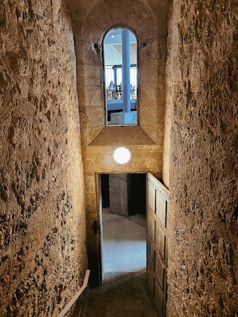 Staircase. Hôtel La Prison