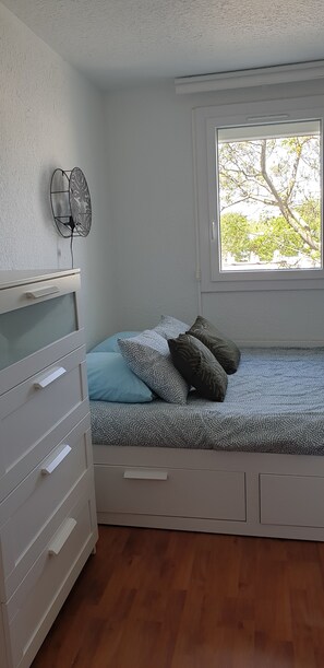 3 soverom, strykejern/-brett, reiseseng for barn og wi-fi (inkludert)