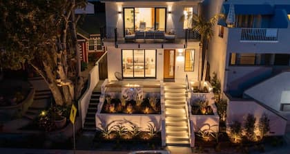 Luxury Home in Capitola Village with Hot Tub!